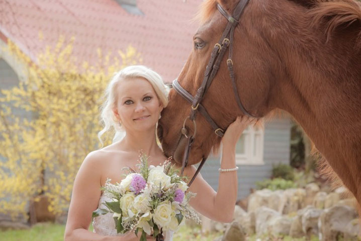 horses at your wedding Galway